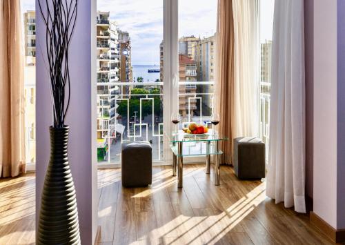 Malaga Plaza de Torros Apartment by Rafleys - image 9