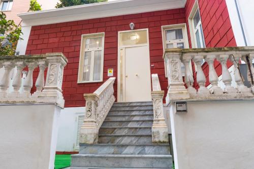  La Casina Rossa in Neapel