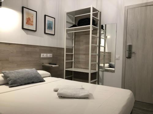 Hostal Rías Bajas, Мадрид (фото 4)