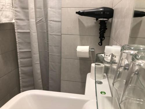 Hostal Rías Bajas, Мадрид (фото 11)