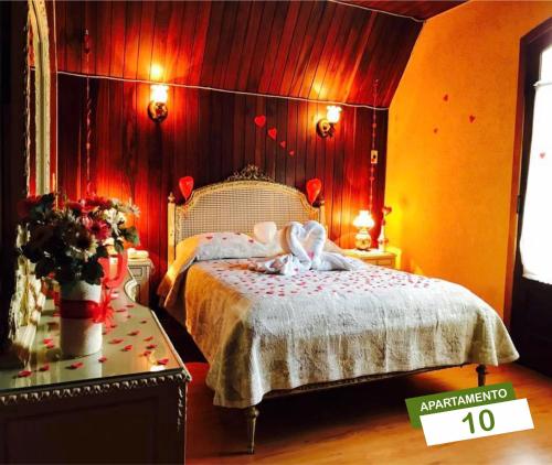 Large Double Room image 3