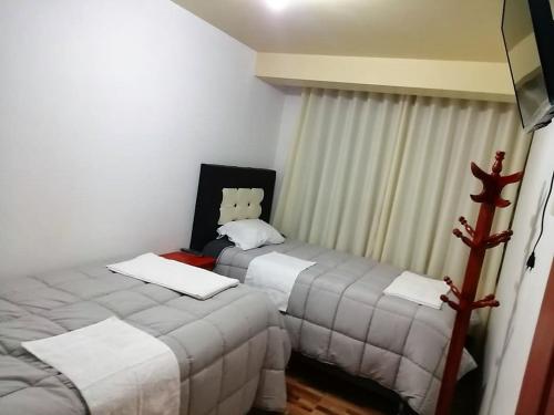 Rosa Elena B&B DEPARTAMENTO MODERNO MOVILIDAD INCLUIDA 9 PAX