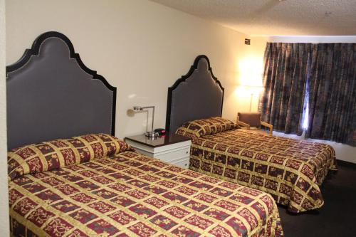 1 queen bed