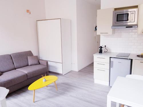 Cosy central studio Nice Rossini large balcony AC, Nice (photo 6)