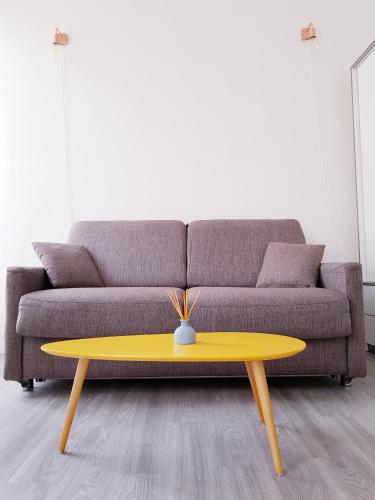 Cosy central studio Nice Rossini large balcony AC, Nice (photo 8)
