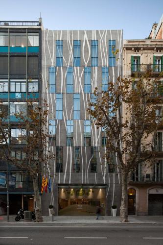 Ako Suites Hotel - image 5