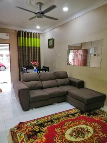 KhainadzMuslim Homestay photo