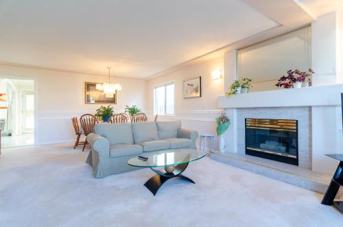 Great Guest Suite in a Gorgeous House in New Westminster, Canada