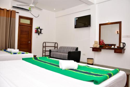 Family Room with Sea View image 10
