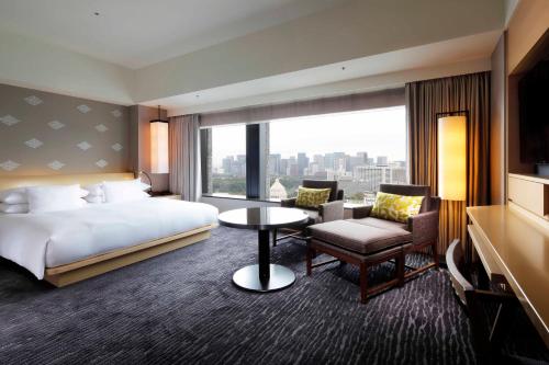 The Capitol Hotel Tokyu Room Type - Club Deluxe King Room - Non-Smoking