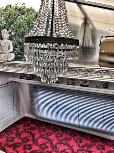 Facilities, Masinga in Everton