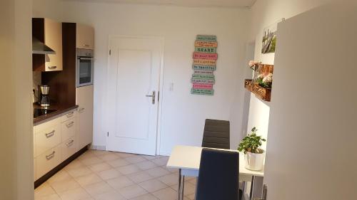 Ruhige Ferienwohnung direkt am Nord-Ostsee-Kanal in Breiholz