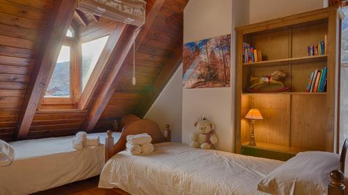  Saplan Real Estate CUMA in Les