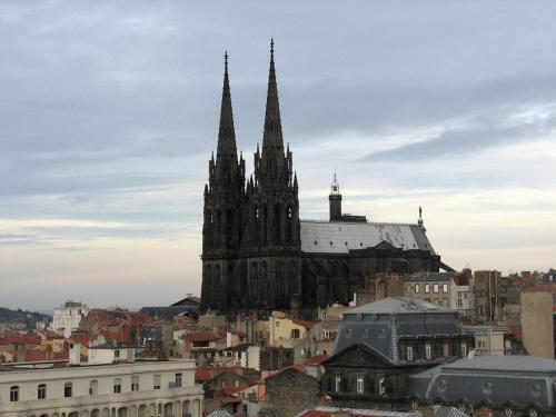 ARTYSTER CLERMONT-FERRAND