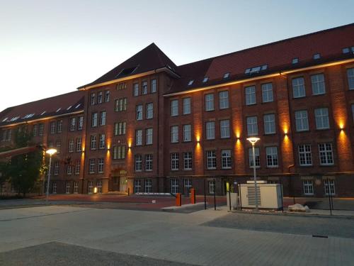 Hotels near Emden Airport, Emden - BEST HOTEL RATES Near Airports