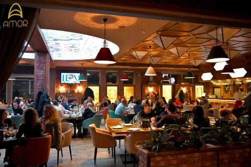 Restorāns, Hotel Amor in Pehčevo