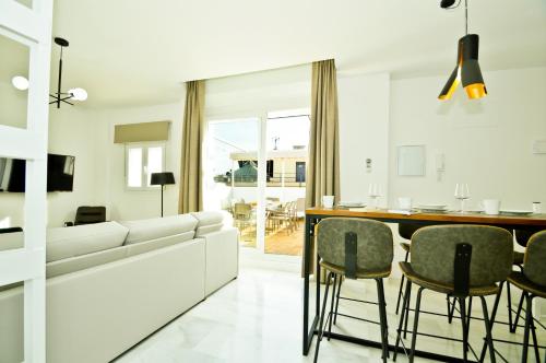 NineSuites Room Type - Apartment with Terrace (SUITE9), San Eloy 38
