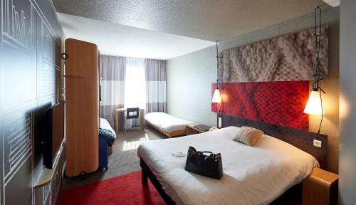 ไอบิส โชเลต์ (ibis Cholet) in โชเลต์