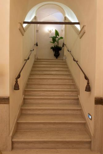 Hotel Cavour – Bologna, KY