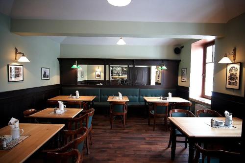 Hotel Valcha - image 13