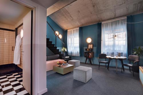 Stories Boutique Hotel - image 3