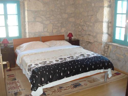  Apartment Anto, Unterkunft in Sužan