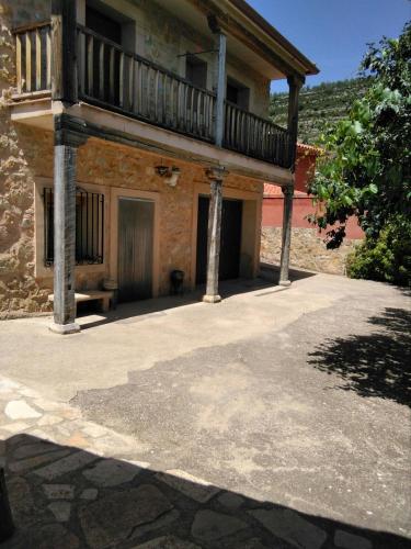  El Arroyo de Poyatos in Poyatos