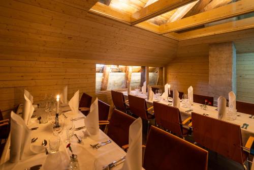 De Gamlas Hem Hotel & Restaurant - image 10