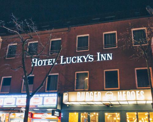 Hotel Luckys Inn, Hamburg (zdjęcie 11)