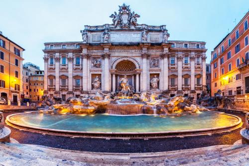 Trevi area Penthouse, Rome