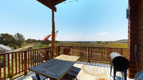 บริการและสิ่งอำนวยความสะดวก, Juniper Ridge 5 BR Family Cabin in แบลนด์ดิง (ยูทาห์)