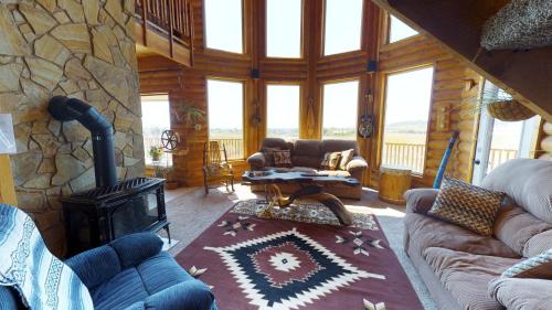 Juniper Ridge 5 BR Family Cabin - image 6