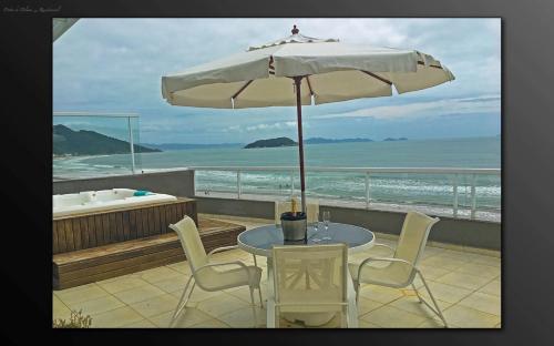 Apartment with Sea View room in Cobertura Praia de Palmas