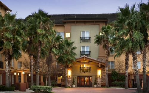 Larkspur Landing South San Francisco-An All-Suite Hotel