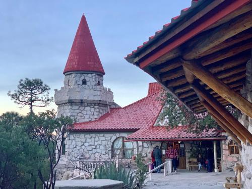 Vestabils, Hotel Mansion Tarahumara in Areponamichic