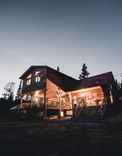 . Mount Logan EcoLodge