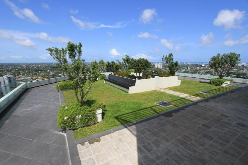 Sky Gardens