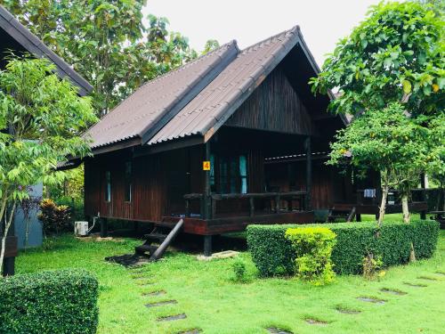 Baan MaiKhiangPhu Wang Nam Khiao Baan MaiKhiangPhu Wang Nam Khiao