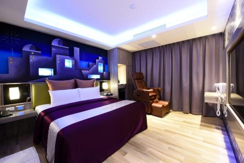 Meng Hsiang Motel in Pingzhen District