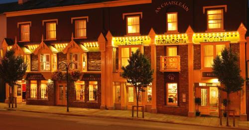 . Castle Hotel Macroom