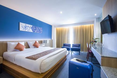 room detail thumbnail 0