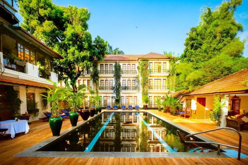 . Savoy Hotel