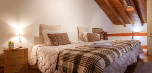 Casa Abraao by AL Belmonte in Belmonte