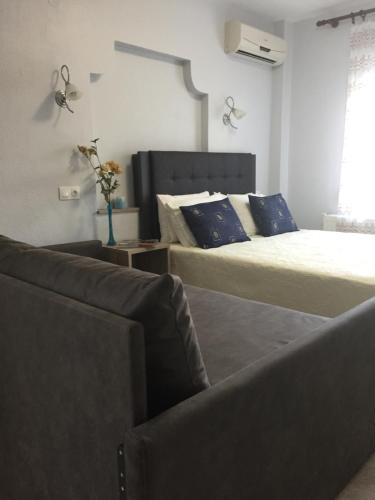 Litsa Haus Estate Residences - image 4