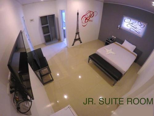 1 queen bed