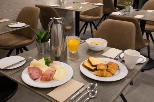 Mr Todd Hotel - image 12