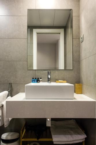 Arenal Suites Preciados - image 12