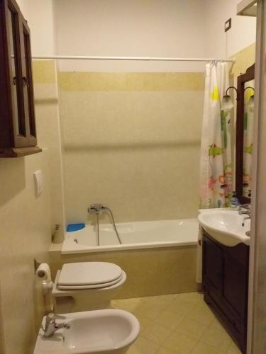 Single Room with Private External Bathroom