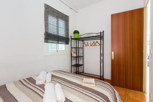 Apartment with Balcony image 9