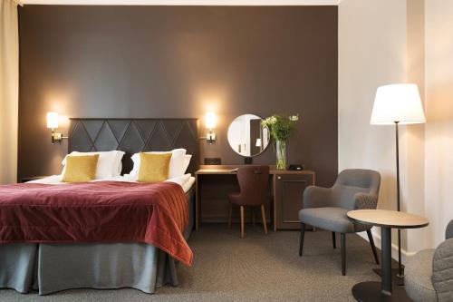 Superior Double Room without Window - Lilla Hotellet